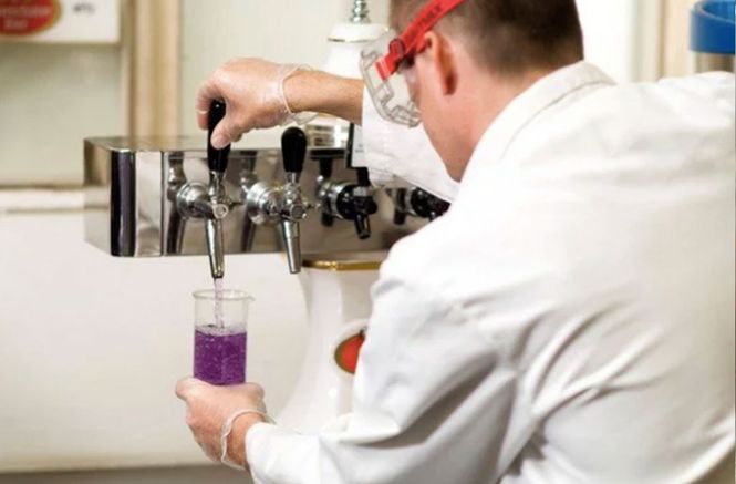 Limpieza y Sanitización Limpieza y Sanitización